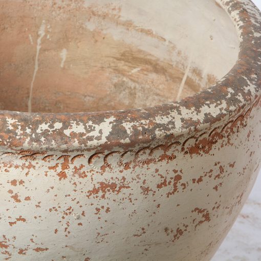 Inner Gardens antique Spanish terra cotta planter. Terracotta outdoor plant pot. Perfect for creative landscaping and beautiful gardens. Discovered by renowned landscape designer Stephen Block.