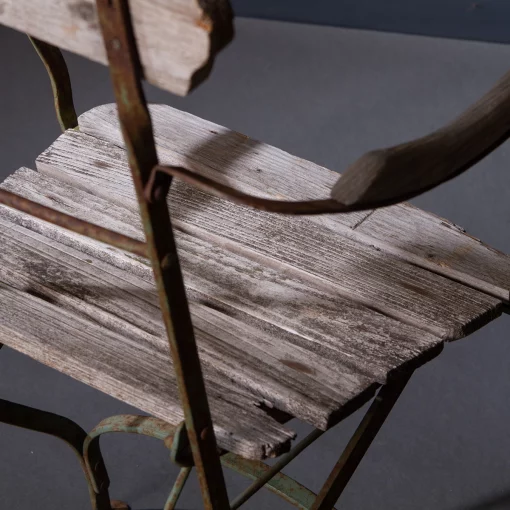 Seat closeup of 1940 vintage Belgian wooden chair